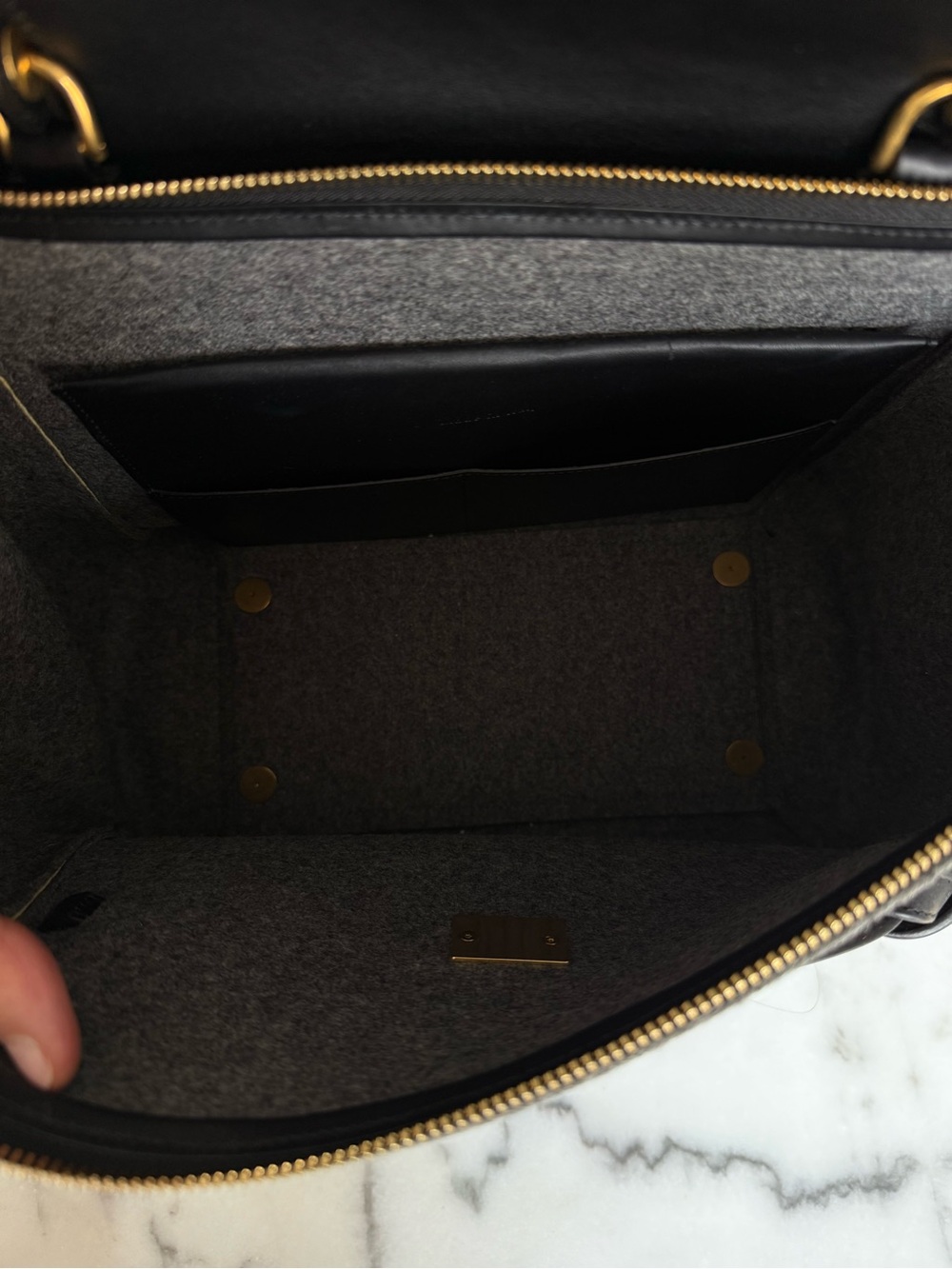 Céline Felt & Smooth Leather Gray and Black Belt Bag - Picture 5 of 8